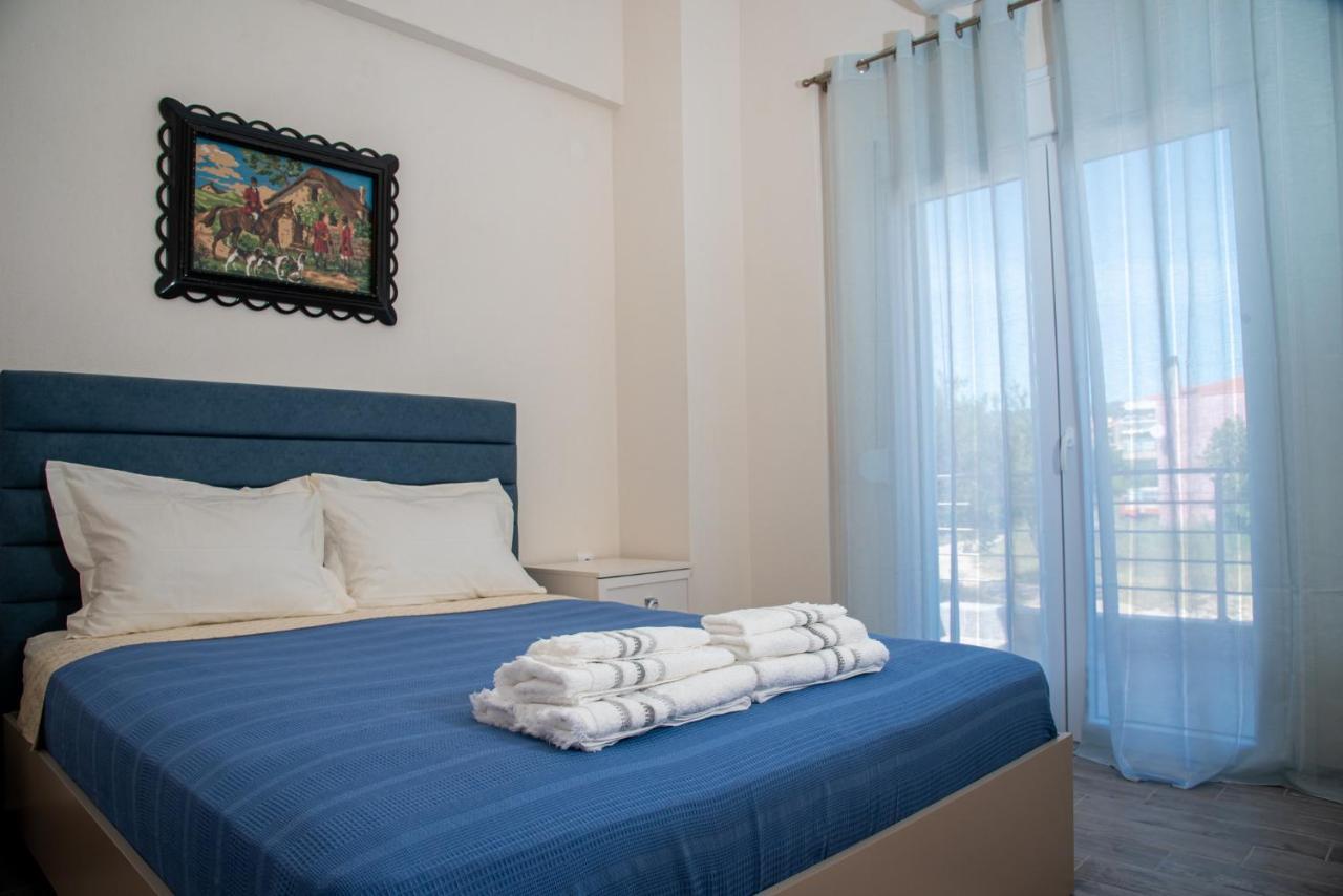 Villa Serafima Nikiti  Luaran gambar